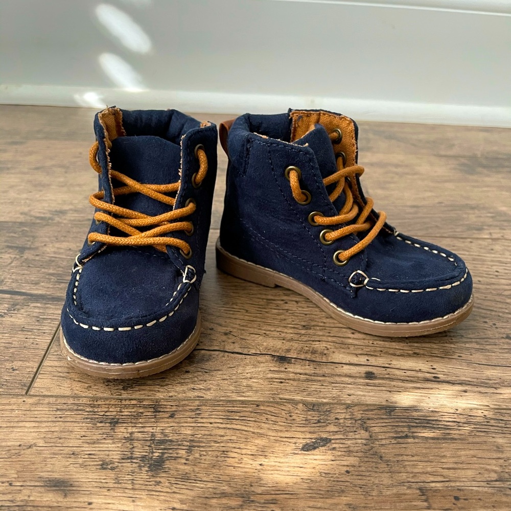 Blue suede toddler boot